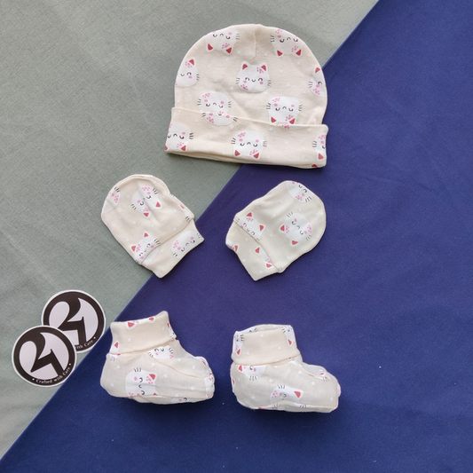 Catland Cap, Socks and Mitten Set