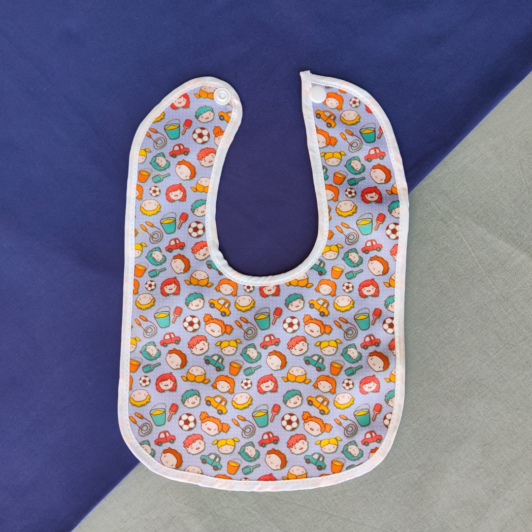 Towny Bib